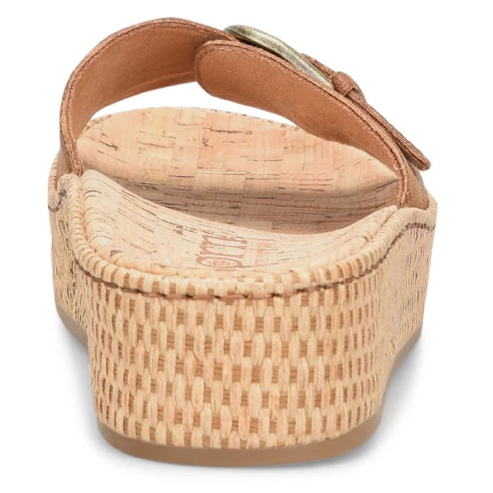 Born Sloane Platform Sandal - Picture 9 of 10